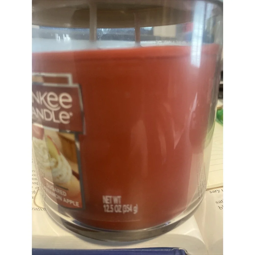 Yankee Candle SUGARED CINNAMON APPLE Tumbler Up to 40-50 Hours Burn Time 12.5oz